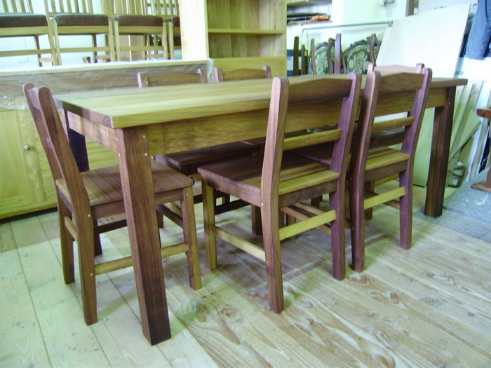 Cottage wood chairs & shaker table.JPG